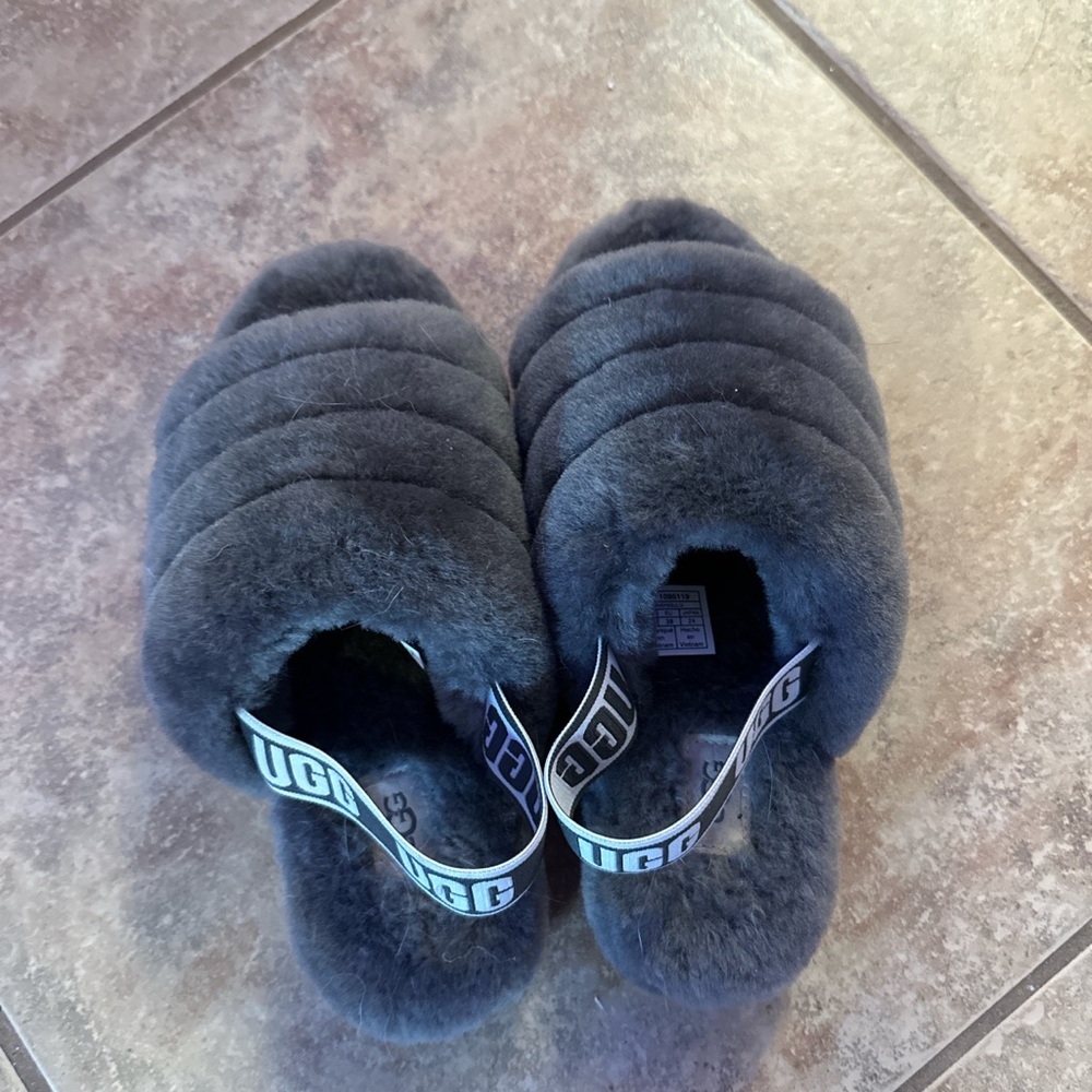 Gray ugg slides